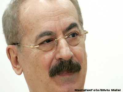 RADU VASILE A MURIT. Fostul premier al Romaniei avea 71 de ani si suferea de cancer