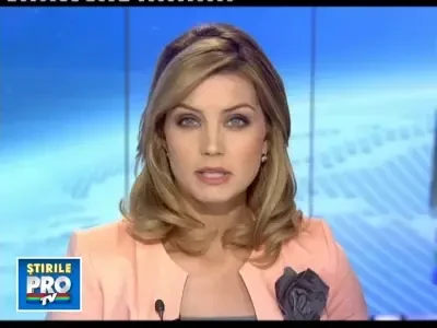 Socant. S-a aruncat sub metrou ca sa-l filmeze cum trece pe deasupra lui