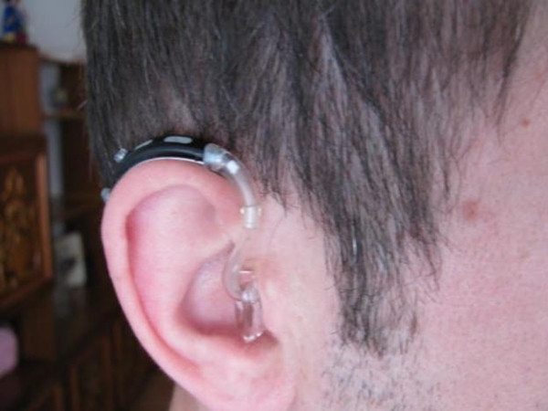 Aparate auditive vechi, date la schimb pe principiul "Rabla"