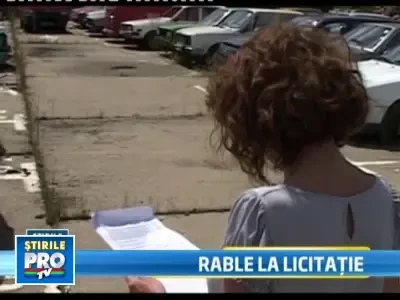 Ia masina, neamule: 80 de lei Dacia si 100 de lei Oltcitul!