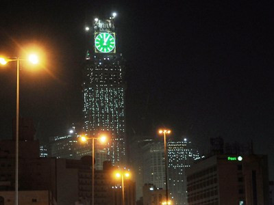 Arabii vor sa fure timpul! Iata cel mai mare ceas din lume, la Mecca