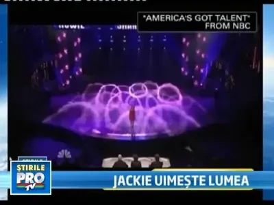 Jackie, fetita cu voce de soprana, banuita ca a facut play-back
