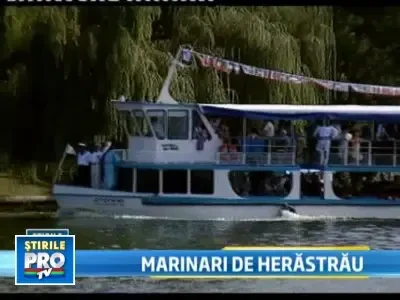 Ziua Marinei, sarbatorita si in Capitala, pe lacul Herastrau