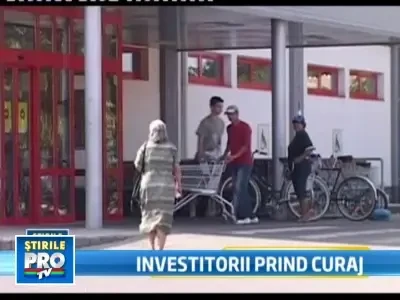 Se construiesc hypermarketuri si malluri, semn ca investitiile merg bine