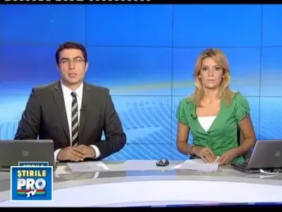 Ursul curios s-a luat dupa miros... si a ramas cu capul intepenit in borcan