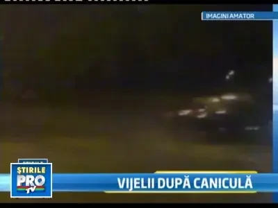 Furtunile si vijeliile au dezlantuit iadul pe pamant in vestul tarii