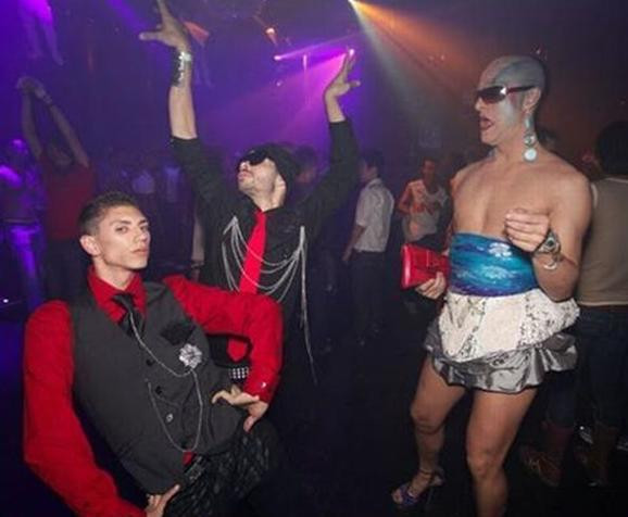 Culmea penibilitatii! Uite-i pe cei mai prost imbracati oameni din lume!