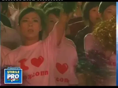 Angajatii chinezi, obligati sa scape de stres prin dans si cantat