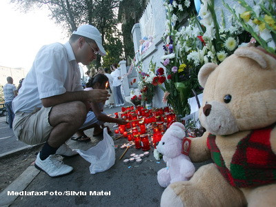 Maternitatea Giulesti nu are bani de daune. Singura sa asigurare este pentru malpraxis