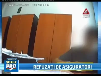 Stati in case cu risc seismic sau inundabile? Pot fi asigurate, spune legea