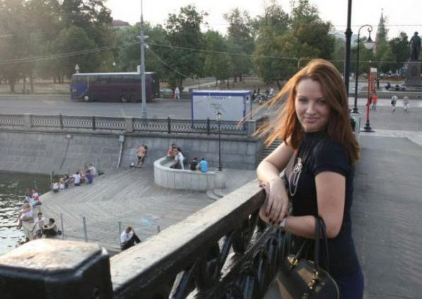 Amintire de vacanta. Surprinsi facand sex in plina zi, printre turisti