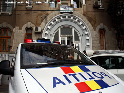 Nervi, nu gluma! Si-a dat foc la masina pentru ca l-a parasit iubita