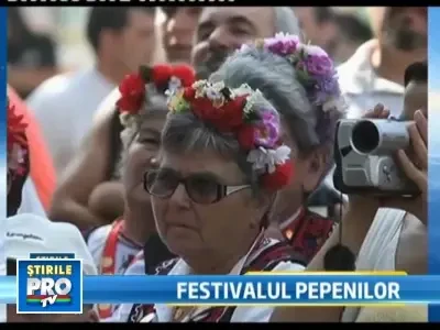 6.000 de turisti la festivalul pepenilor din Bulgaria. Noi importam la greu