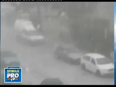 Furtuna violenta in Polonia. Trei persoane au fost ranite