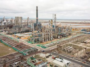 Statul redevine actionar la Petromidia, compania detinuta de Rompetrol