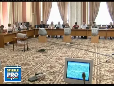 Parlamentarii vor o lume virtuala fara trivialitati. Afla ce solutii propun