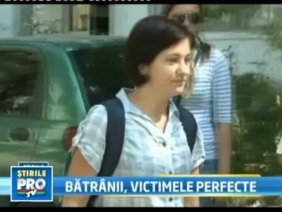 O femeie a inselat zeci de pensionari. Vindea aparate de masaj la suprapret