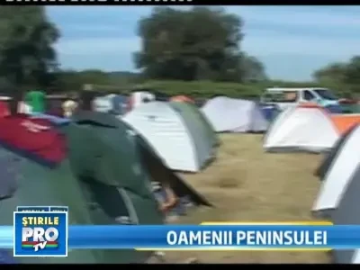 Zeci de mii de spectatori