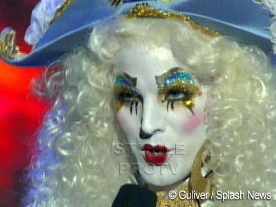 Lady GaGa la masculin! Prince Poppycock e noua senzatie a Americii