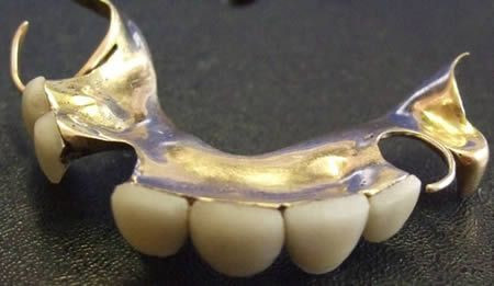 Top cele mai ciudate lucruri vandute la megapreturi