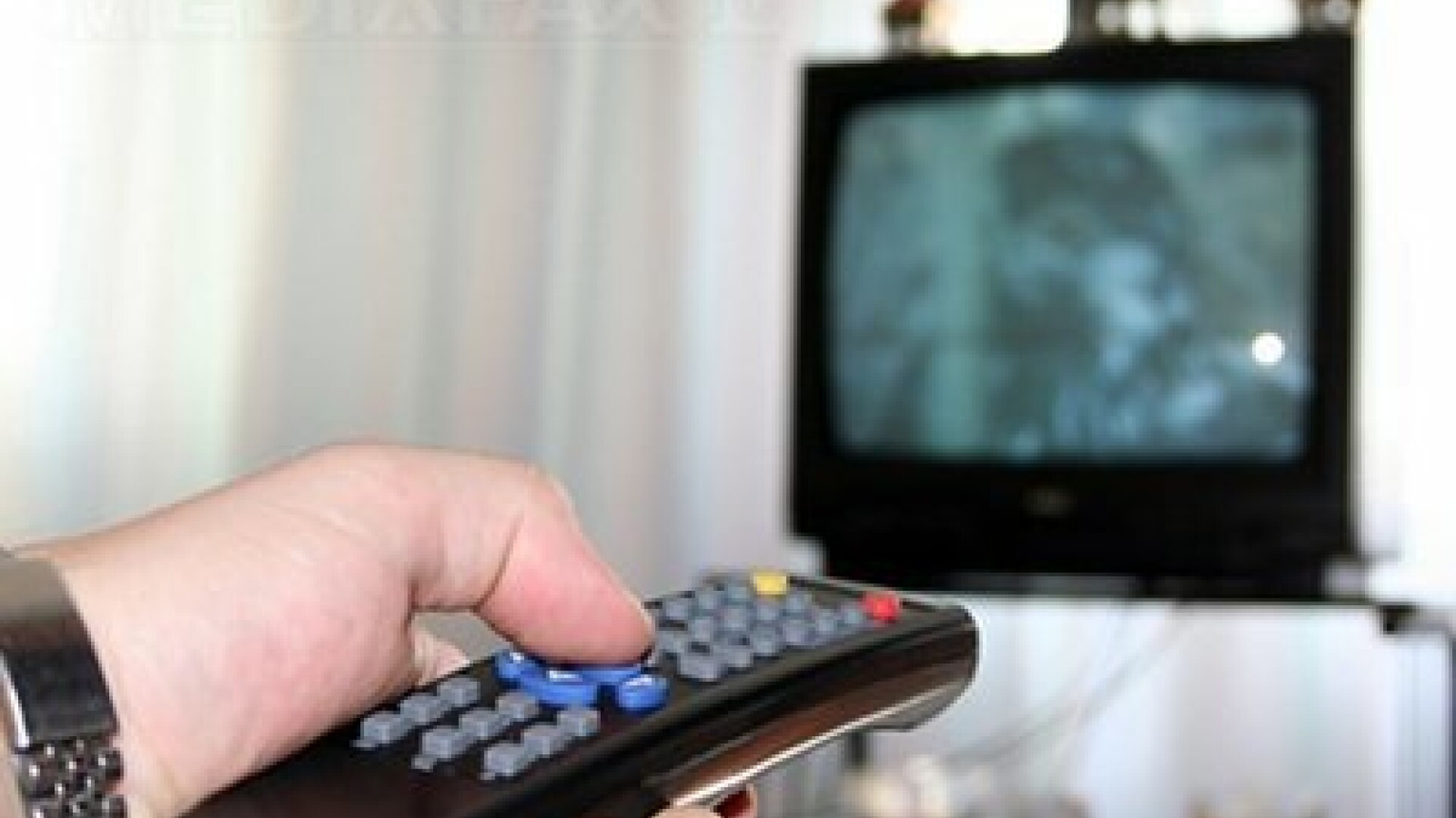 S-au trezit cu televizoarele fumegand. Cum au ramas zeci de familii din Dolj fara electrocasnice