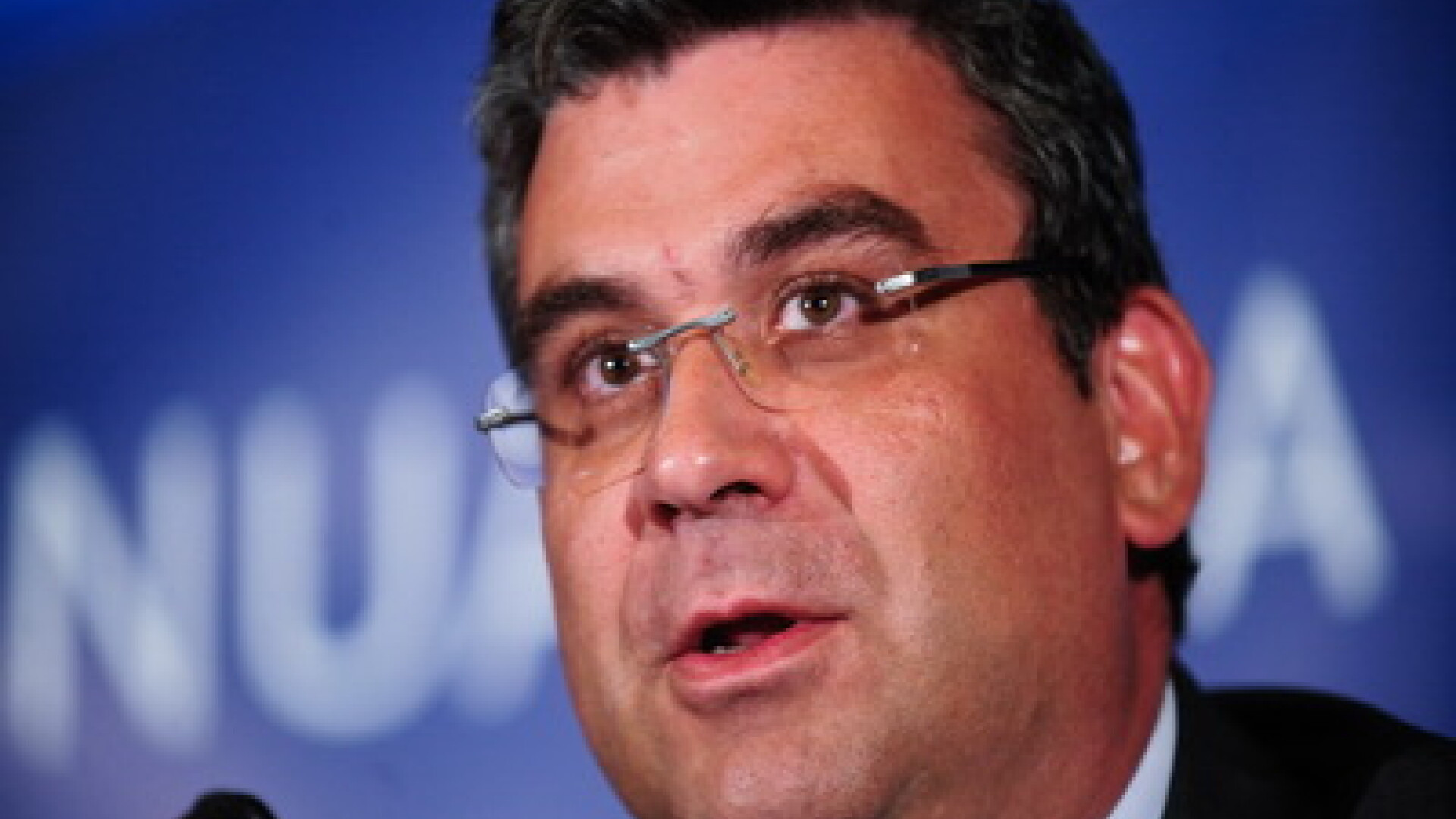 Vinovat de discriminare. Ministrul de externe, Teodor Baconschi, sanctionat