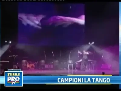 Un argentinian si o nipona, castigatorii campionatului mondial de tango