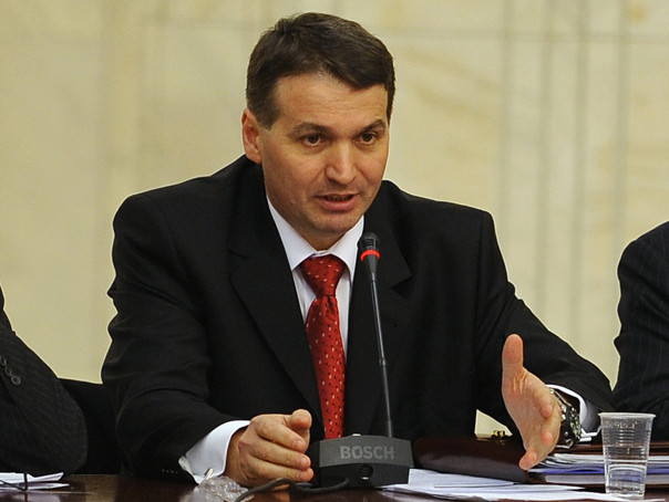 Fostul ministru al agriculturii, numit de Basescu presedintele unei comisii