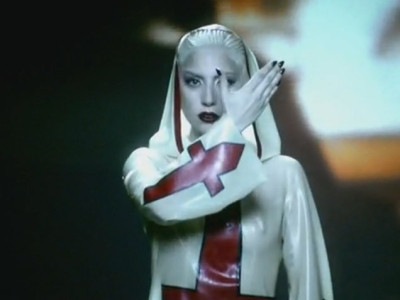 Lady GaGa sau Eminem? Cine va castiga mai multe premii la MTV VMA 2010?