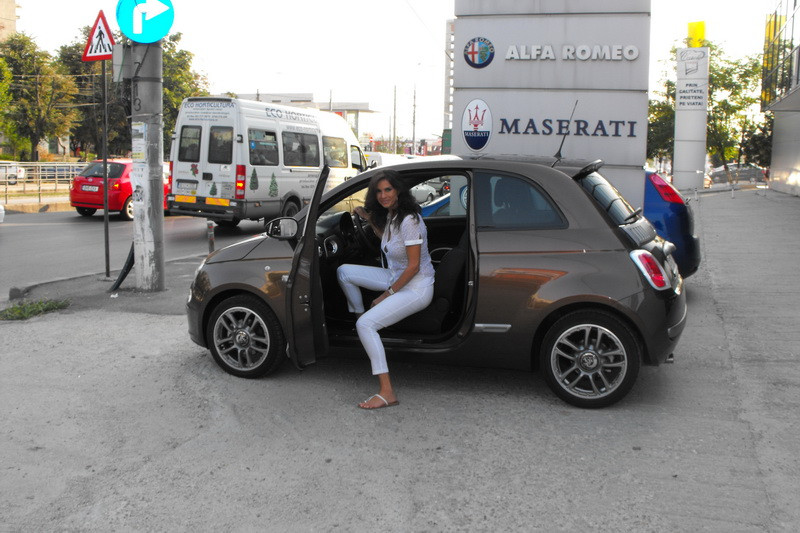 Ramona Badescu a absolvit doua scoli de soferi