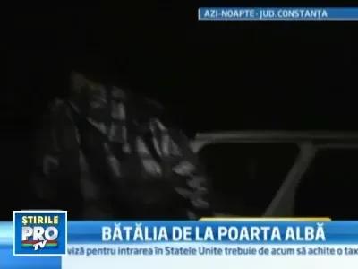 Bataie crancena la Poarta Alba intre sateni si agentii unei firme de paza!
