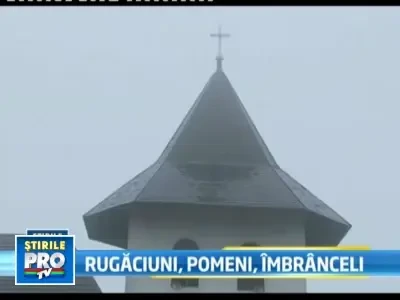 Pelerinajul sperantei! Mii de credinciosi au venit la Manastirea Hadambu