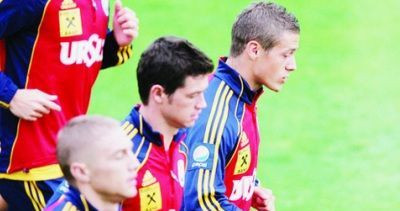 Romania, cu un singur ATACANT in meciul cu Franta! Torje e titular