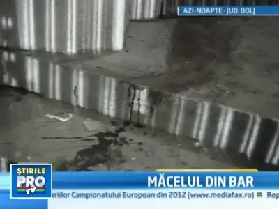 Un tanar de 17 ani a murit dupa ce a fost injunghiat de niste indivizi