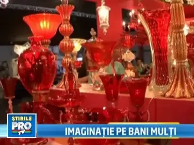 Expozitie nebuna la Milano: perne ce incalzesc sufletul si cutite Voodoo