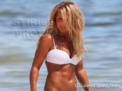 Si din fata, si din spate! Geri Halliwell, la 38 de ani