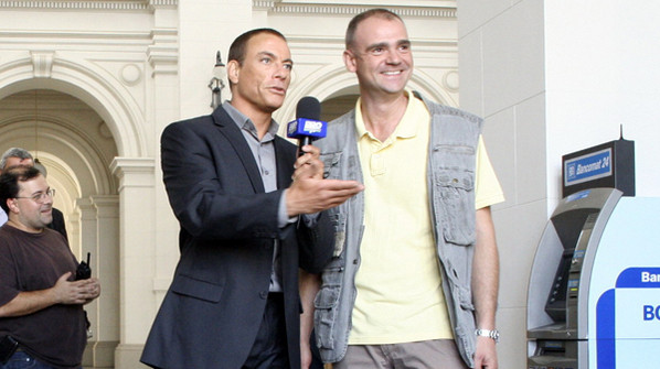 Catalin Radu Tanase isi joaca propriul rol intr-un film cu Van Damme!