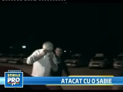 Razbunare cu sabia! Si-a atacat rivalul intr-o sala de sport!