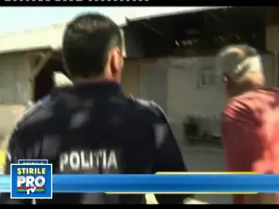 Furau marfa din TIR-urile aflate in mers. Acum sunt cautati de politie