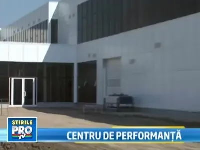 2.000 de specialisti romani nu mai pleaca din tara. Raman la Dacia