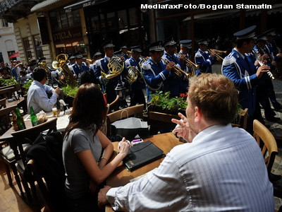 Proiect al Primariei Capitalei: terasele din Centrul Istoric vor fi inchise la ora 22.00