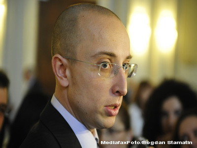 Un europarlamentar cere demisia din Parlament si PDL a senatorului Iulian Urban. Ce l-a enervat