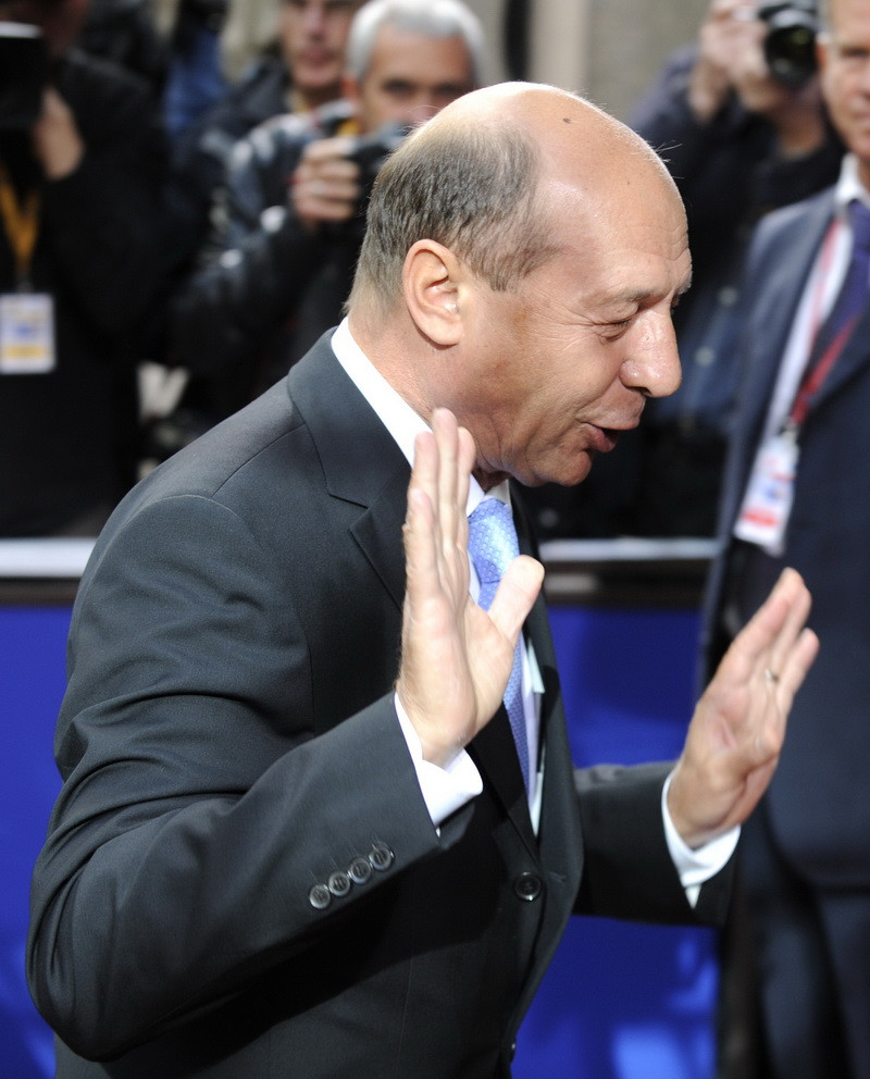 Basescu: Daca legea pensiilor nu trece, iesim din acordul cu FMI