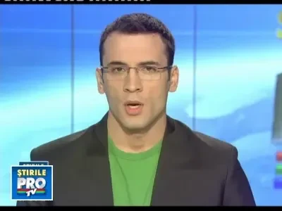 Creier de mama la 21 de ani: si-a invatat fata de 2 ani sa fumeze marijuana