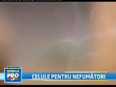 Un detinut va primi 10.000 de euro de la stat, ca a avut colegi fumatori