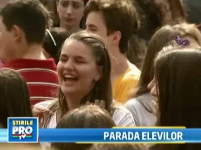 Ziua elevilor in Capitala: 15.000 de copii au iesit in strada, la parada