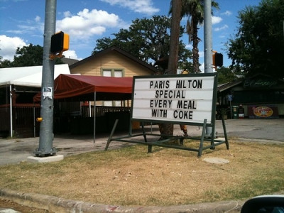 Meniul Paris Hilton, friptura Lady GaGa si altele la distractia zilei