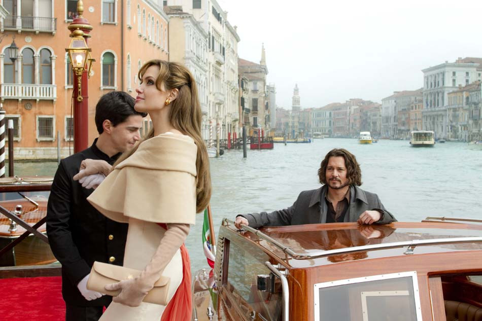 Angelina Jolie si Johnny Depp in “The Tourist”, la Lumea Pro Cinema
