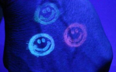 Nu e umor britanic! Spionii englezi si sperma pentru scrisorile secrete