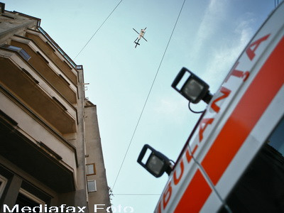 Explozie intr-un bloc din Ploiesti. O persoana a fost ranita